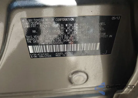 2013 Toyota Rav4 Xle z USA, uszkodzony, nr VIN JTMWFREVXD5009492